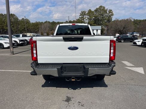 Used 2025 Ford F250 XLT AWD/4WD image 6