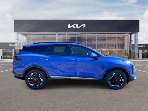 New 2026 Kia Sportage SX FWD image 9