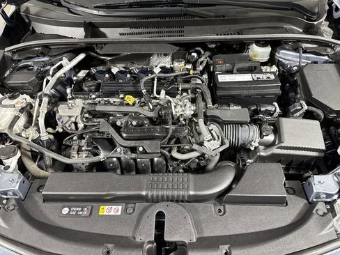 Used 2021 Toyota Corolla SE w/ SE Premium Package image 28