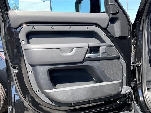New 2026 Land Rover Defender 110 X AWD/4WD image 14