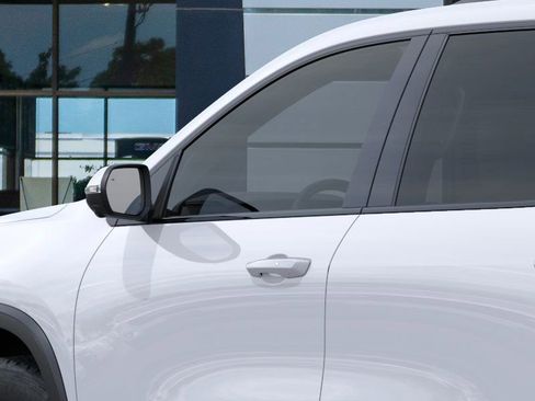 New 2026 GMC Acadia AT4 w/ LPO, Floor Liner Package image 12