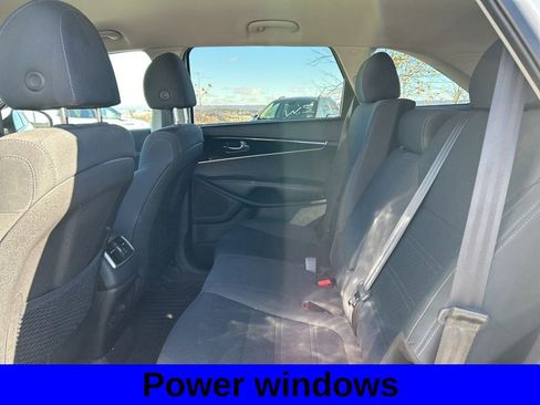 Used 2019 Kia Sorento LX w/ Option Group 020 image 7