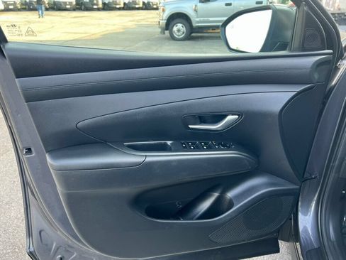 Used 2025 Hyundai Tucson Blue AWD/4WD image 12