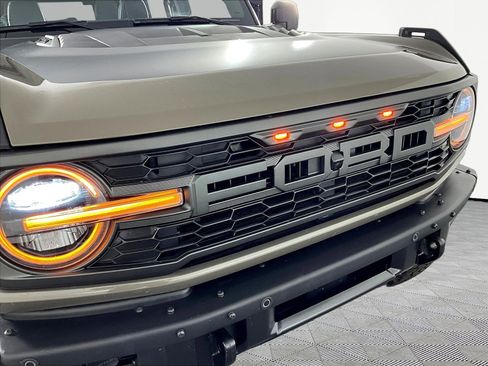 Used 2025 Ford Bronco Raptor AWD/4WD image 32