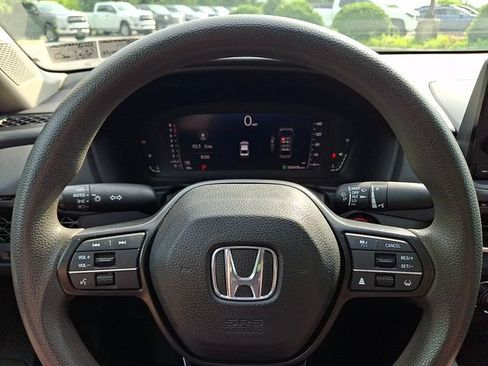 Used 2024 Honda Accord EX image 19