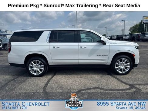 Used 2024 Chevrolet Suburban High Country w/ Premium Package AWD/4WD image 2