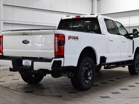 Used 2023 Ford F250 Lariat w/ Sport Appearance Package image 7