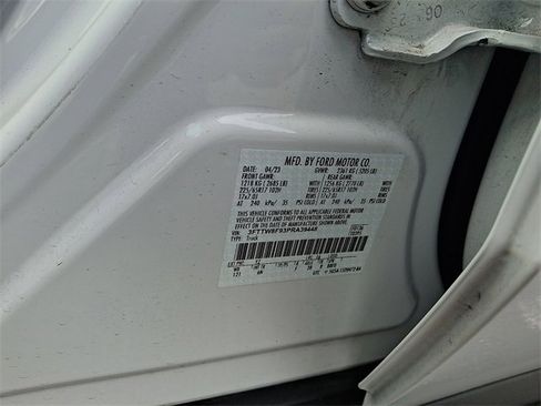 Used 2023 Ford Maverick Lariat w/ Lariat Luxury Package image 27