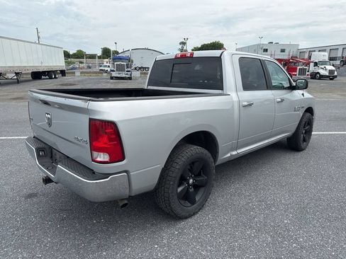 Used 2017 RAM 1500 Classic SLT AWD/4WD image 6