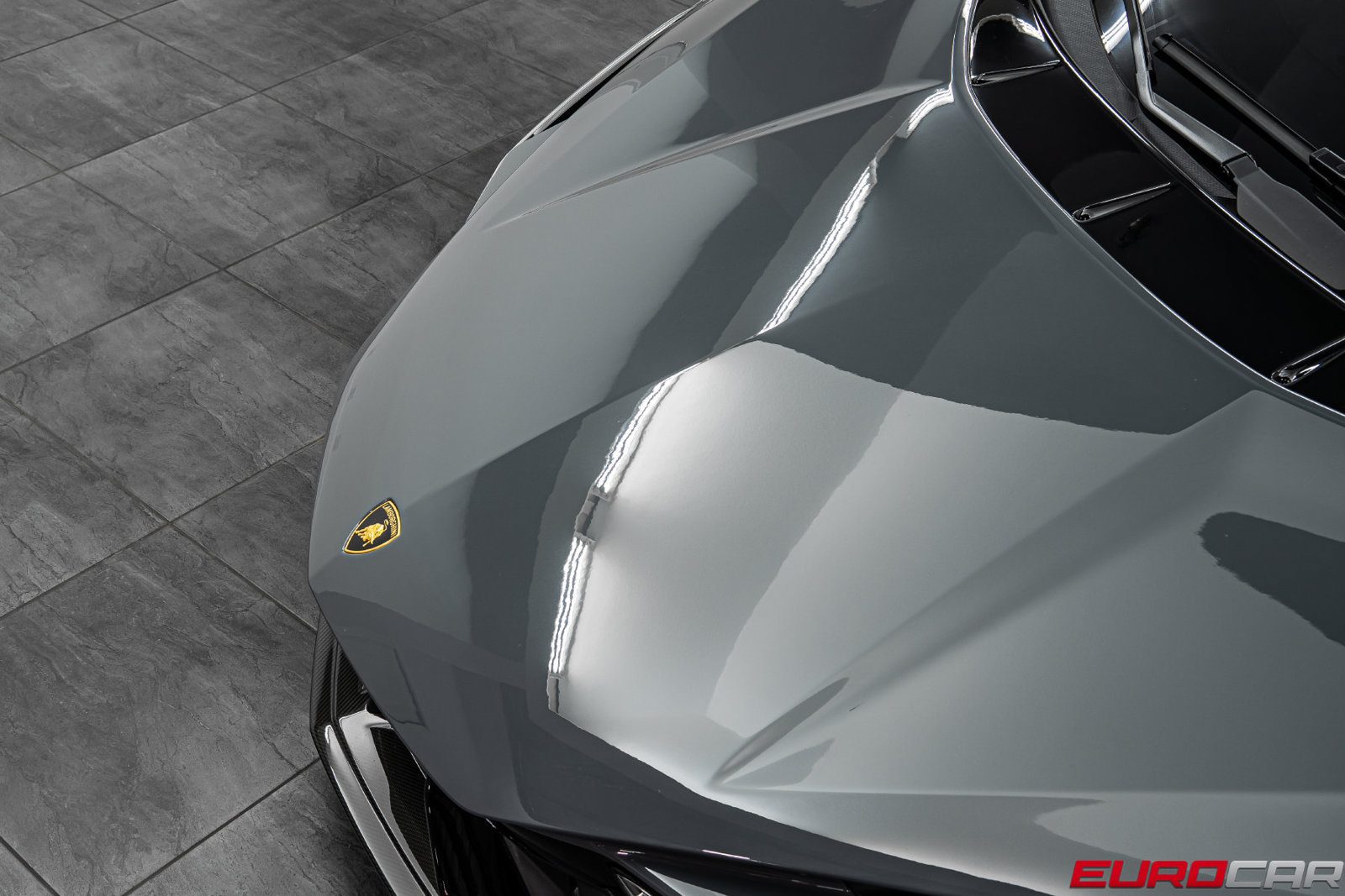 Used 2025 Lamborghini Revuelto AWD/4WD image 10