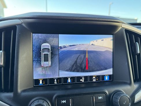 Used 2023 GMC Terrain Denali w/ Denali Premium Package image 21