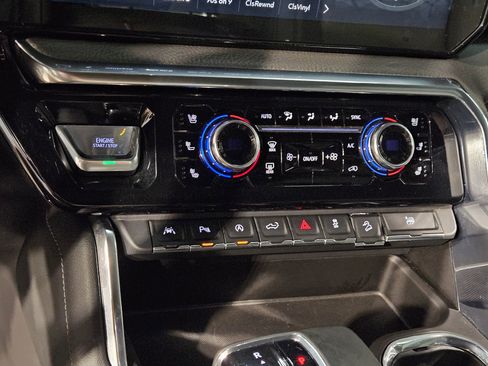 Used 2023 GMC Sierra 1500 Denali w/ Denali Reserve Package image 33