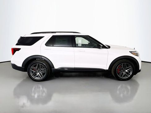 New 2026 Ford Explorer ST w/ Sun And Sound Package image 19