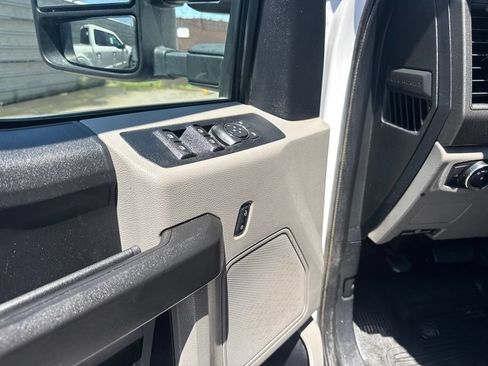 Used 2021 Ford F250 XL w/ STX Appearance Package RWD image 12