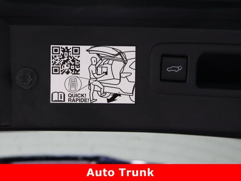 Used 2023 Toyota Highlander Platinum image 36