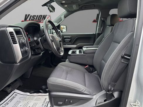 Used 2018 Chevrolet Silverado 1500 LT w/ All Star Edition image 9