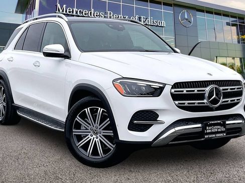 Certified 2025 Mercedes-Benz GLE 450 4MATIC image 1