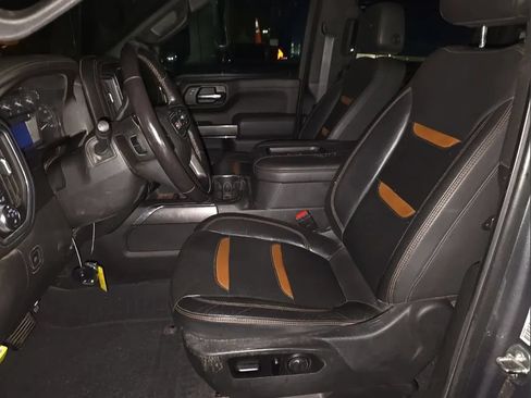 Used 2021 GMC Sierra 1500 AT4 AWD/4WD image 6