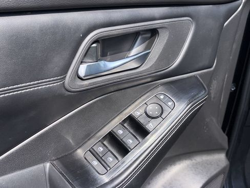 Certified 2024 Nissan Rogue SV w/ SV Premium Package FWD image 26