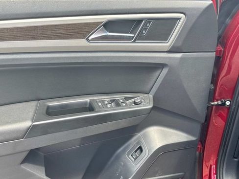 Used 2019 Volkswagen Atlas SE w/ Towing Package AWD/4WD image 28