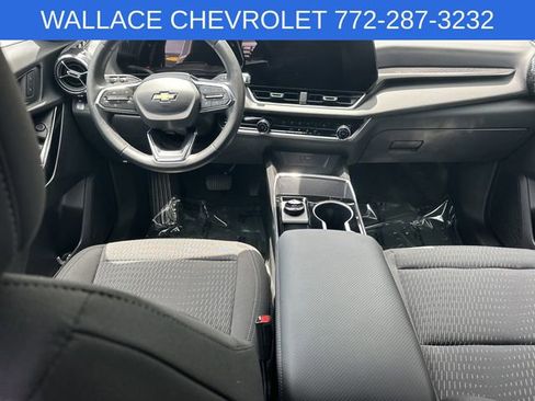 Certified 2026 Chevrolet Equinox LT w/ Safety and Technology Package FWD image 16