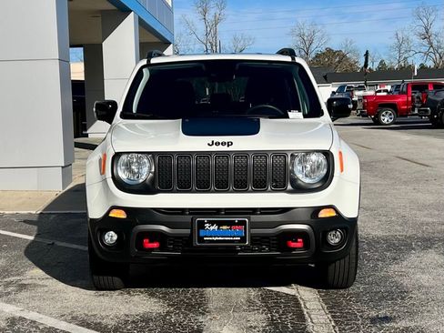 Used 2023 Jeep Renegade Trailhawk image 12