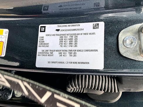 Used 2021 GMC Yukon XL SLT image 19