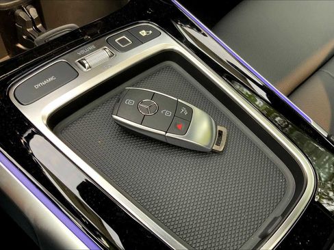 New 2026 Mercedes-Benz GLB 250 4MATIC image 21