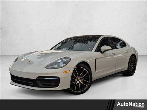 Used 2022 Porsche Panamera image 1