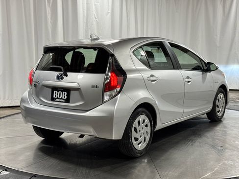 Used 2015 Toyota Prius C Three FWD image 10