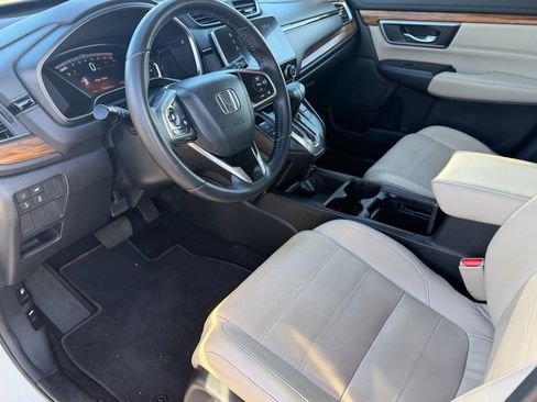 Used 2017 Honda CR-V Touring image 19