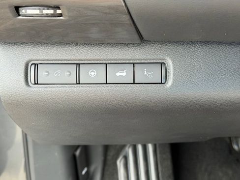 New 2026 Nissan Pathfinder Platinum w/ Cargo Package AWD/4WD image 12