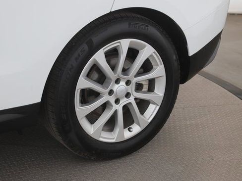 Used 2025 Land Rover Range Rover Sport SE image 14