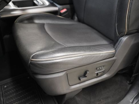 Used 2017 RAM 2500 Limited image 26