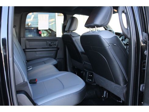 Certified 2022 RAM 2500 Tradesman w/ Chrome Appearance Group image 30