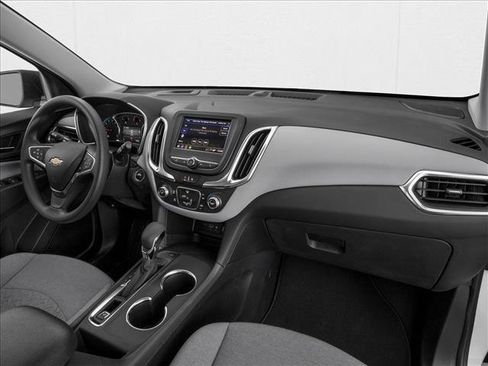 Used 2024 Chevrolet Equinox Premier AWD/4WD image 11