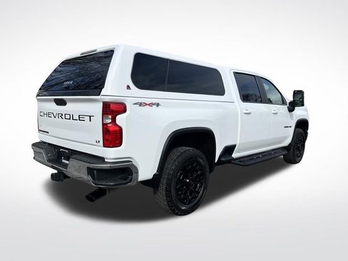 Used 2022 Chevrolet Silverado 2500 LT w/ Convenience Package image 6