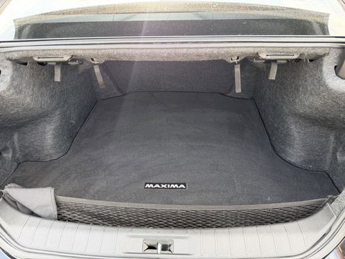 Used 2022 Nissan Maxima SR w/ Sport Mat Group FWD image 23