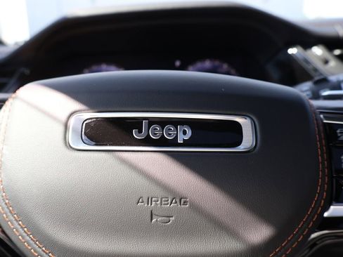 New 2026 Jeep Grand Cherokee L Summit AWD/4WD image 29