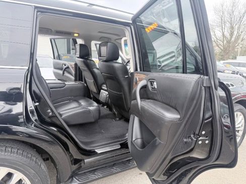 Used 2015 INFINITI QX80 w/ 22" Wheel Package image 6