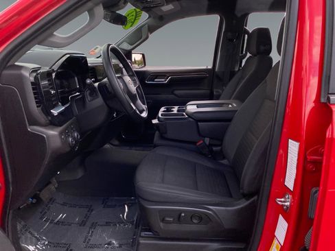 Used 2024 Chevrolet Silverado 1500 LT w/ Protection Package image 9