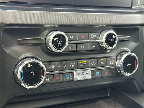 Certified 2025 Ford F250 Platinum image 20