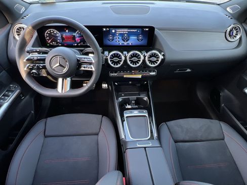New 2026 Mercedes-Benz GLA 250 4MATIC image 21
