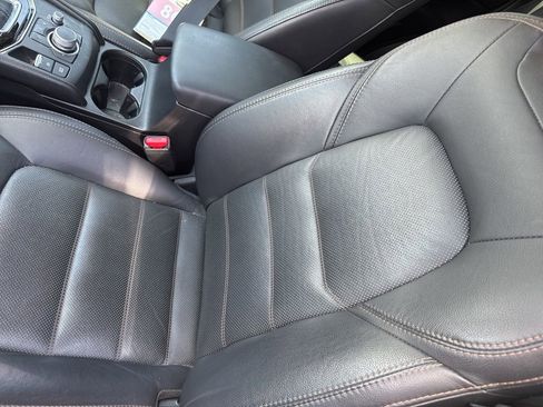 Used 2021 MAZDA CX-5 Touring w/ Touring Preferred SV Package FWD image 3