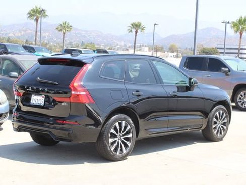 Used 2025 Volvo XC60 B5 Plus AWD/4WD image 21