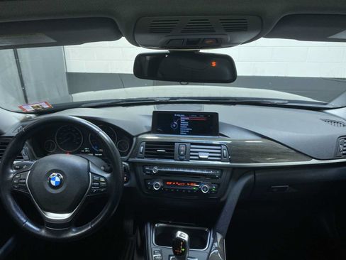 Used 2015 BMW 328i xDrive Sedan AWD/4WD image 10