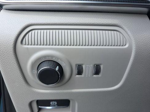 New 2026 Jeep Grand Wagoneer L Summit AWD/4WD image 30