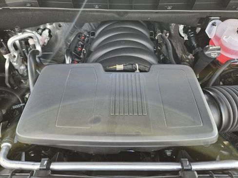 New 2026 Cadillac Escalade Sport w/ LPO, Floor Liner Package AWD/4WD image 24