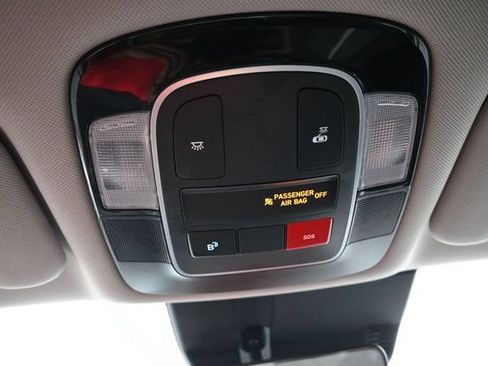 Used 2025 Hyundai Sonata SEL FWD image 13
