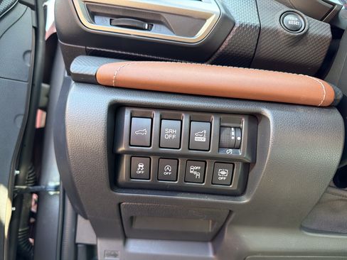 Used 2024 Subaru Forester Touring AWD/4WD image 28